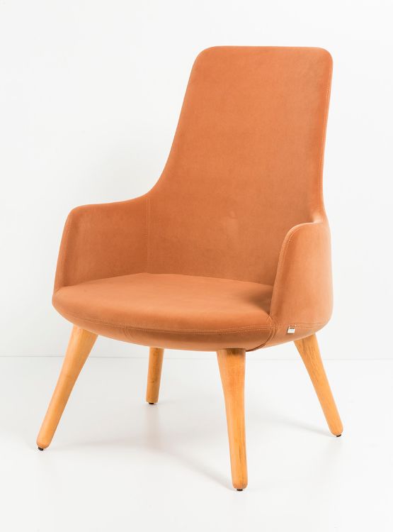 CASE HIGH BACK resmi