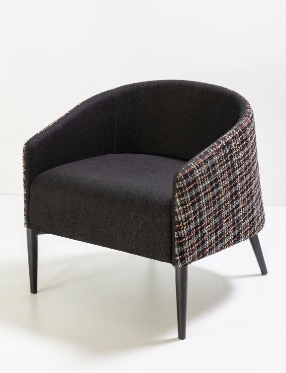 DELPHIN LOUNGE resmi